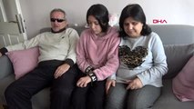 15 yaşındaki nehir, görme engelli anne ve babasının göz yoldaşı oluyor
