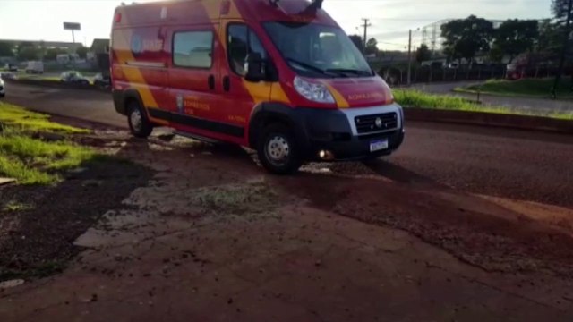 Menino fica ferido ao cair de bicicleta próximo à marginal da BR-277, em Cascavel