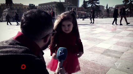 FAKE OFF - Zeri qytetar / Çfare eshte 17 shkurti - Satire - Vizion Plus