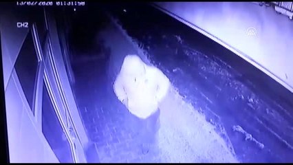 Fırınlardan para çalan 2 zanlı yakalandı