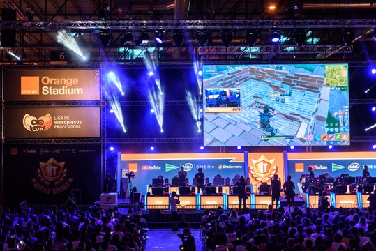 Cómo han evolucionado los videojuegos y cómo afectan en las familias