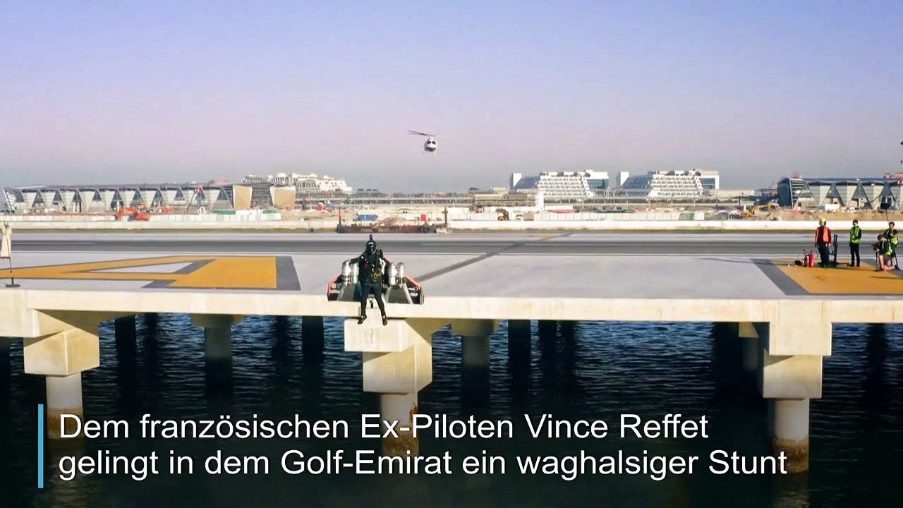 'Jetman' braust im Raketenanzug über Dubai