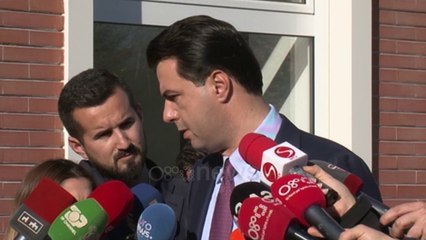 Ora News - Basha: Shkatërrimi i kushtetutës përballet me rezistencën qytetare