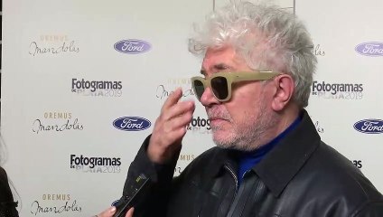 Pedro Almodóvar confiesa la razón de por qué no miró la boca de Penélope Cruz en los Oscar