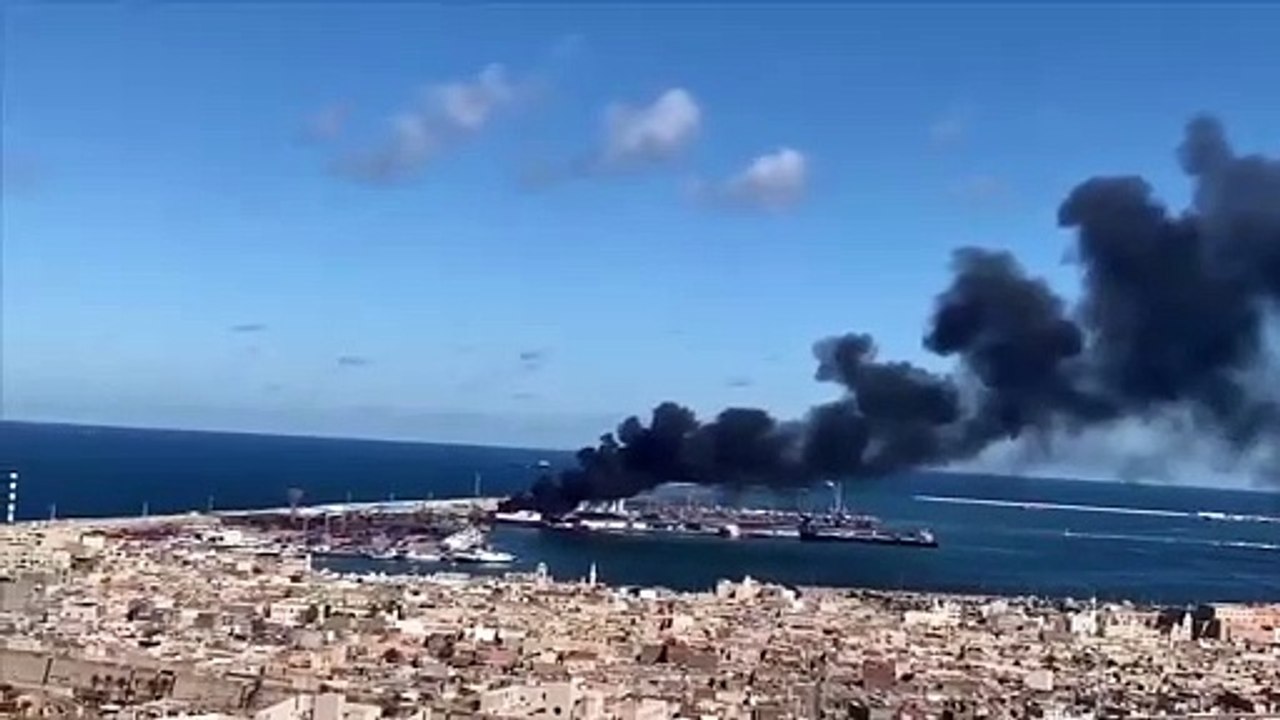 Hafter milisleri Trablus Limanı'na roketli saldırı düzenledi