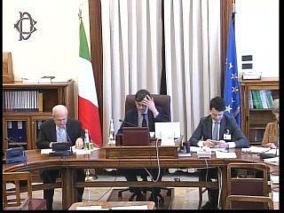 Télécharger la video: Roma - ​Commissione Lavoro, audizioni su posizione assicurativa dipendenti partiti (18.02.20)