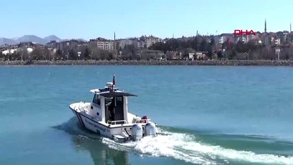 Konya beyşehir'de kaçak balık avlayan 2 kişiye 73'er bin lira para cezası