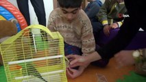 Özel öğrenciler muhabbet kuşu ile rehabilite edilecek