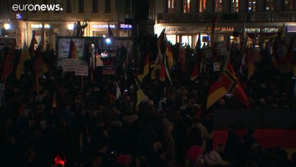 In piazza a Dresda contro l'islamofobia e il razzismo di Pegida