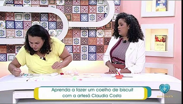 Aprenda a fazer um coelho de biscuit