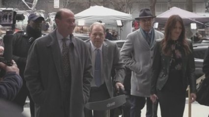 Jurado caso Weinstein comienza deliberar tras polémico artículo de la defensa