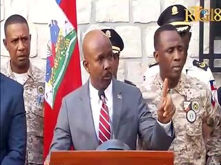 Direktè PNH la konfime sanksyon kont polisye ki te tire devan direksyon PNH la ak dife nan stand yo.