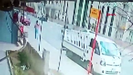 Esenyurt’ta ekmek almak için evden çıkan kız kayboldu; son görüntüleri kamerada