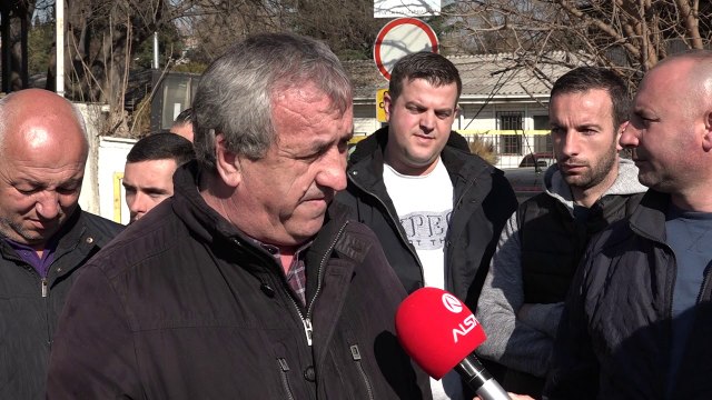 Земјоделци ќе го блокираат Скопје ако не добијат обештетување за поплавата и градот во 2016 и 2018