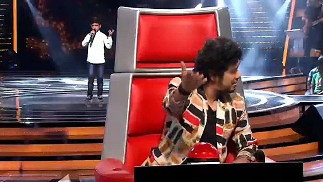 Faazil Performs on Haanikaarak Bapu on tv dream