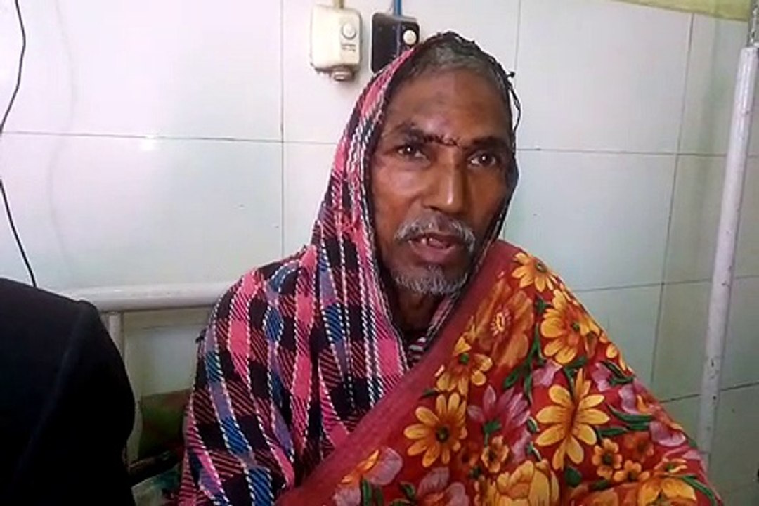 अयोध्याः सुबह खेत की रखवाली करने गए किसान को छुट्टा सांड ने पटका