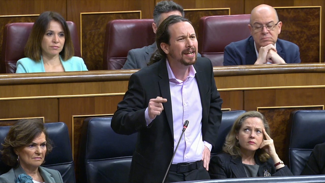 Iglesias acusa al PP y a la ultraderecha de "descojonarse" en el Congreso