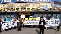 Kartal'da veliler kolej önünde eylem yaptı