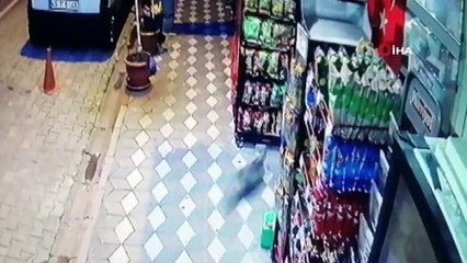 Kırkağaç'ta depremin yaşattığı panik kameraya böyle yansıdı