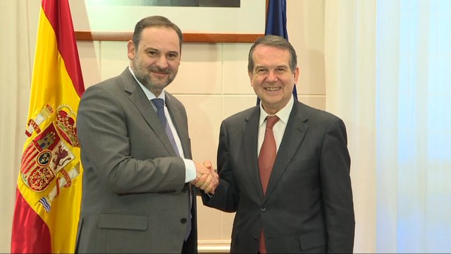 Ábalos y Abel Caballero se reúnen en el Ministerio de Transportes