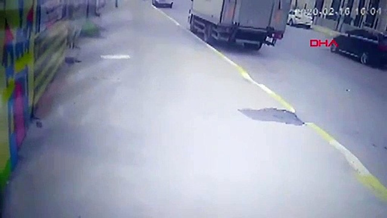 4 gündür kayıp olan Berfin Öğedik'in son görüntüleri bir işyerinin güvenlik kamerasına yansıdı