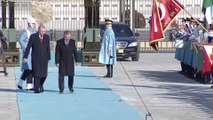 Cumhurbaşkanı Erdoğan, Özbek Cumhurbaşkanı Mirziyoyev’i resmi tören ile karşıladı