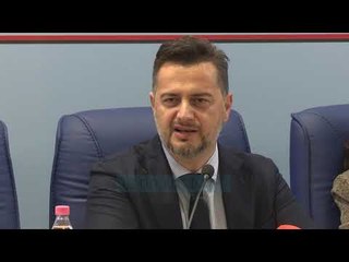 Rigjallërimi i kulturës së debatit/ Projekt në 50 shkolla të vendit - Lajme - Vizion Plus