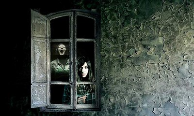 The Voices Movie - Amanda Markowitz, Victoria Matlock, Lin Shaye, Brendan Sexton III