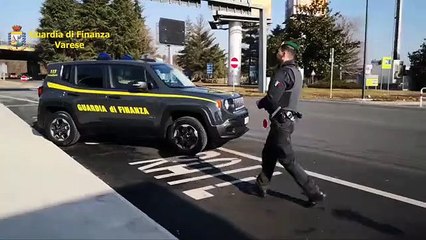 Download Video: Aeroporto Malpensa, multati 50 tassisti abusivi e irregolari (19.02.20)