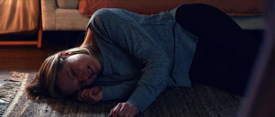 THE INVISIBLE MAN Movie Clip - Invisible Man attacks Cecilia - Elisabeth Moss