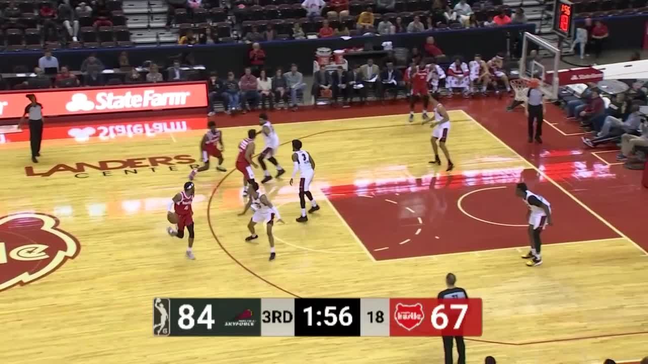 A bigtime dunk by Shaq Buchanan!