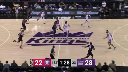 Big dunk from DaQuan Jeffries