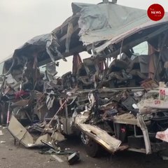 Télécharger la video: 20 dead, several injured as Bengaluru-Ernakualm bus meet with accident in Tamil Nadu