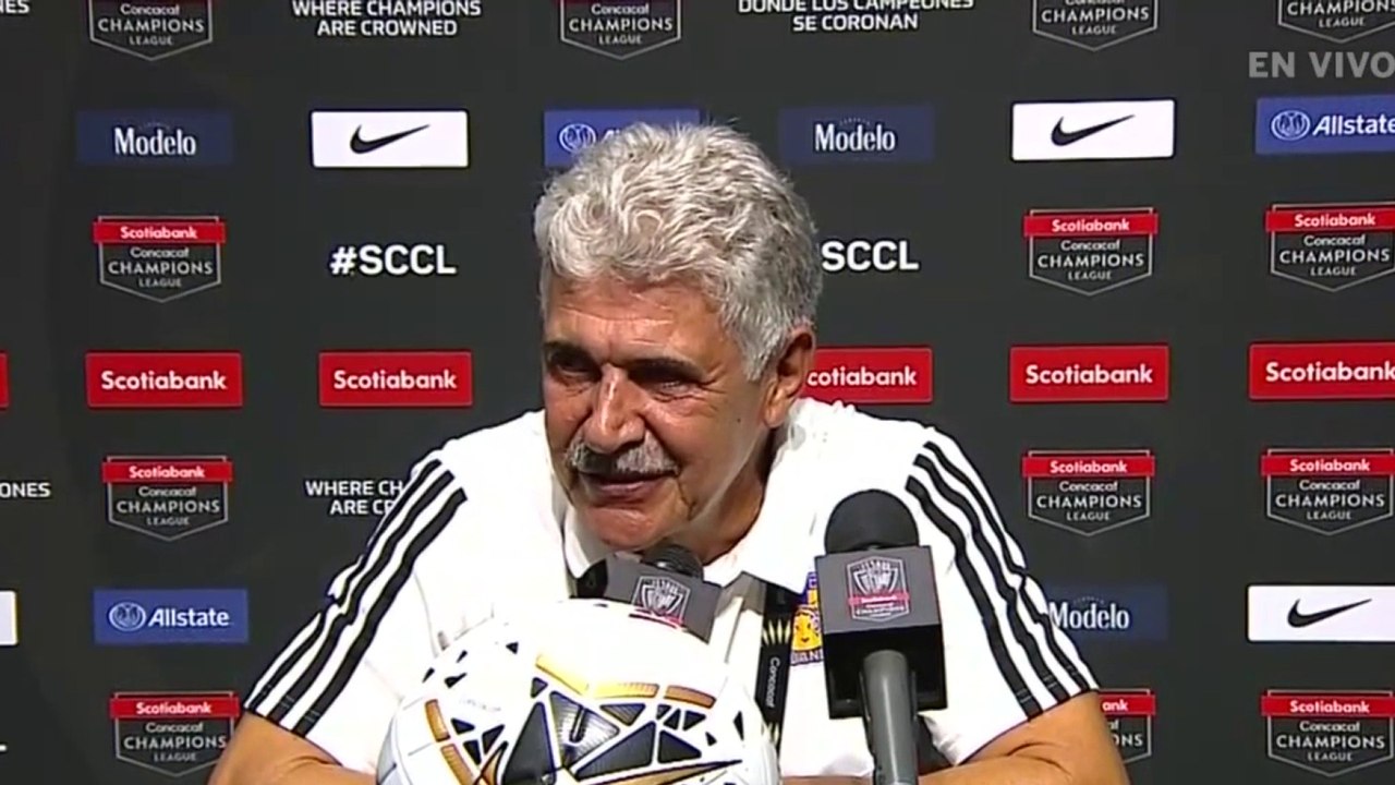 Futbol: Ricardo Ferretti en conferencia de prensa