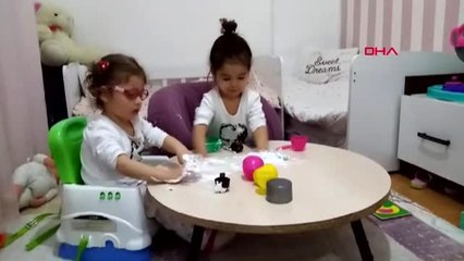 Antalya angelman sendromlu melisa, artık yürümüyor adeta koşuyor