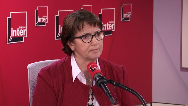 Christiane Lambert, à propos du décret sur l'épandage de pesticides près des habitations : Un texte qui parait au JO le 29 décembre et appliquable le 1er janvier, c'est un peu compliqué