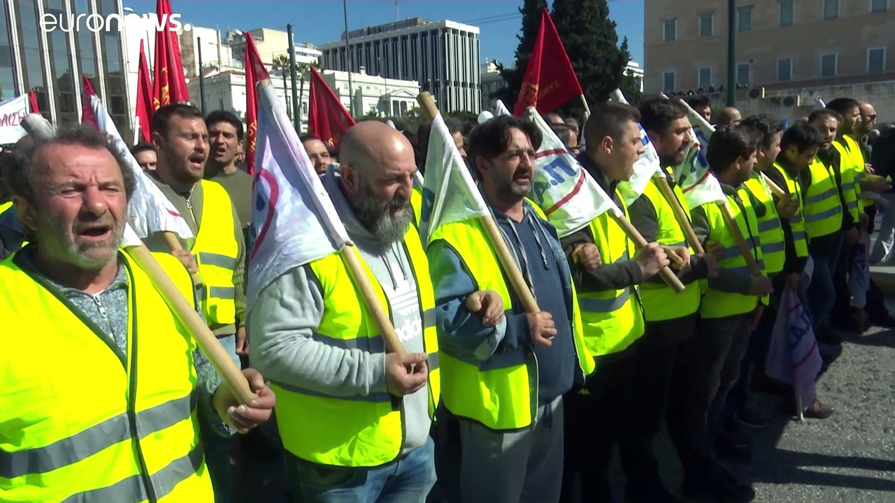 Athen: 10.000 Menschen streiken für höhere Renten