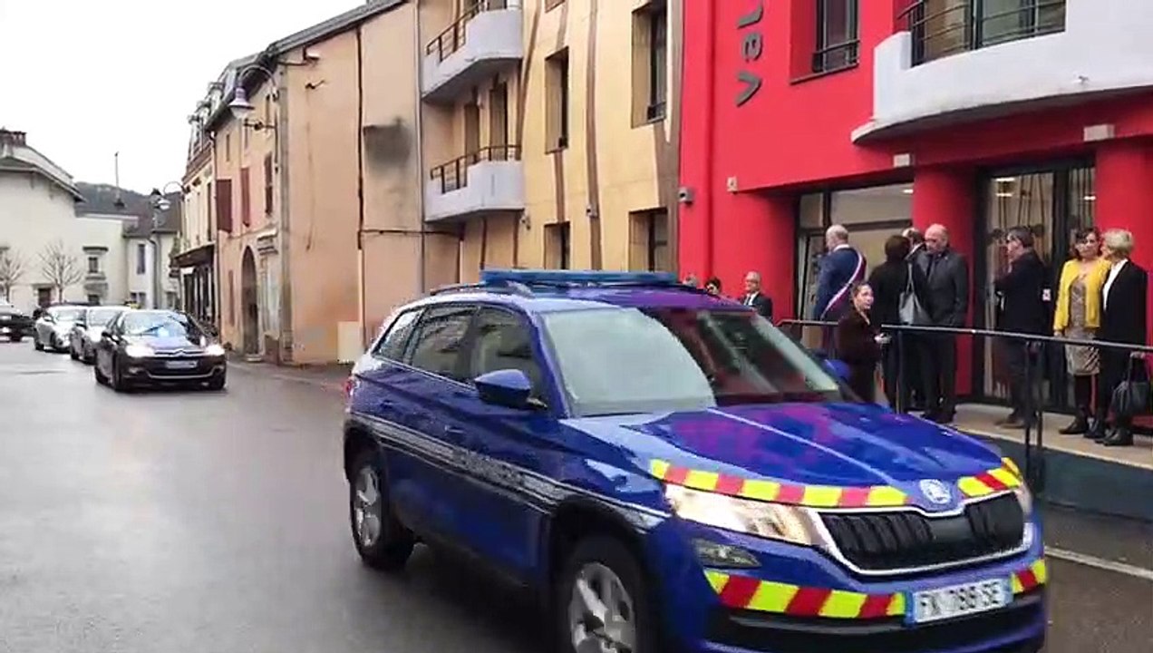 Les ministres et secrétaires d’État arrivent dans les Vosges