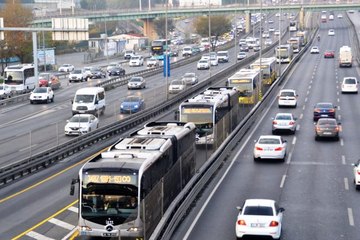 İBB'den metrobüs durakları arasında ulaşıma yüzde 79 oranında zam