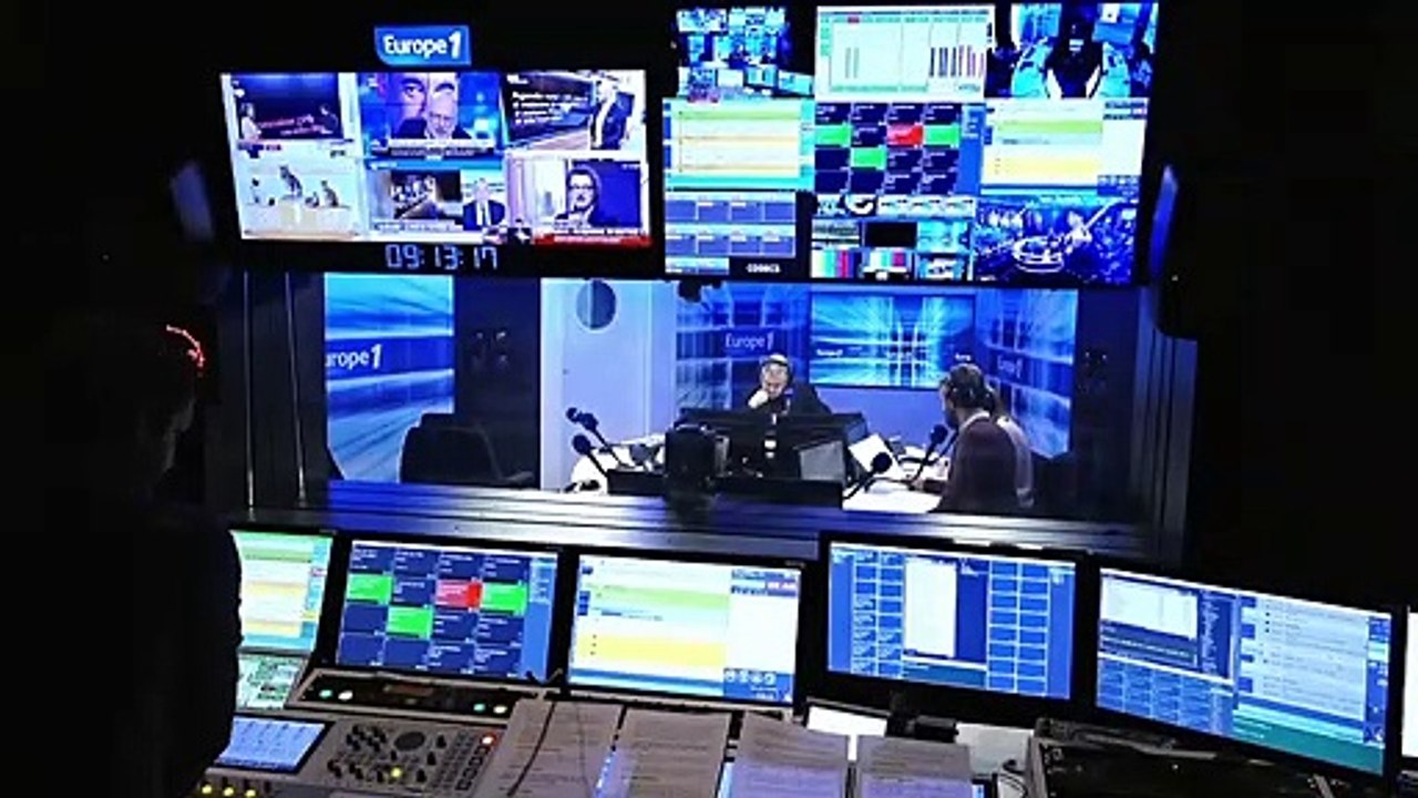 Facebook mise sur la régulation de contenus, la nouvelle version de "Faites entrer l'accusé" et de l’ultracyclisme sur L'Équipe