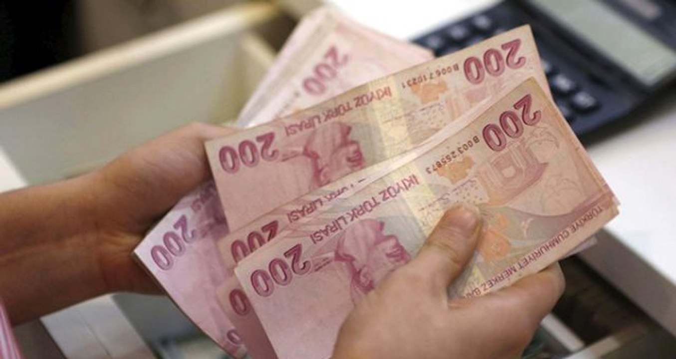 Ek ödeme oranı yüzde 10'a çıkarılırsa emeklilerin maaşları 59 ile 361 TL arasında artacak