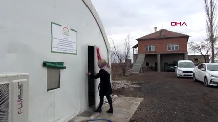 Aksaray annesi için döndüğü köyünde mantar üreticisi oldu