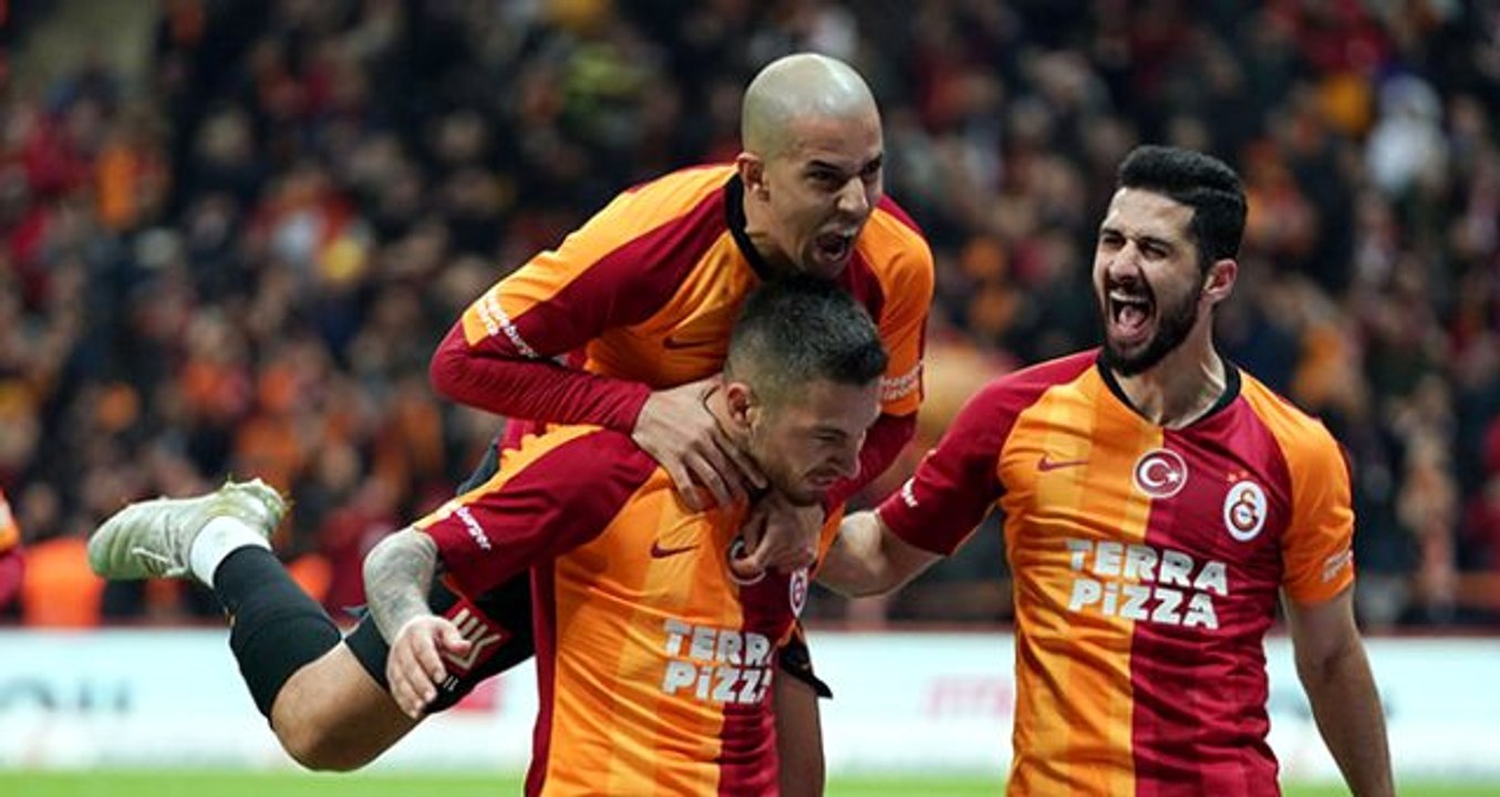 Galatasaray Kulübü, derbi maç öncesi oyunculara 7 milyon euro ödeme yaptı