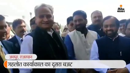 एक साल में 53 हजार पदों पर भर्ती होगी, स्कूलों में शनिवार को 'नो बैग डे' की घोषणा