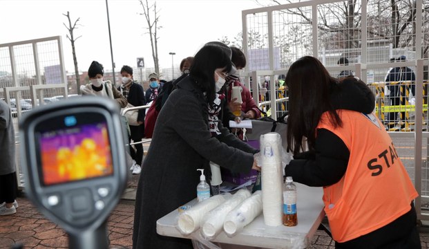 Coronavirus : deux croisiéristes japonais perdent la vie alors que le nombre de nouveaux cas recule en Chine