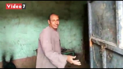 صاحب واقعة اصطحاب حمار في قطار الصعيد: ظروفى على قد الحال الكمسرى كان عاوز يرميه