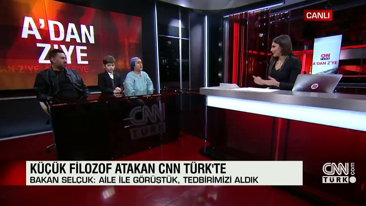 Küçük filozof Atakan CNN TÜRK'te soruları yanıtladı