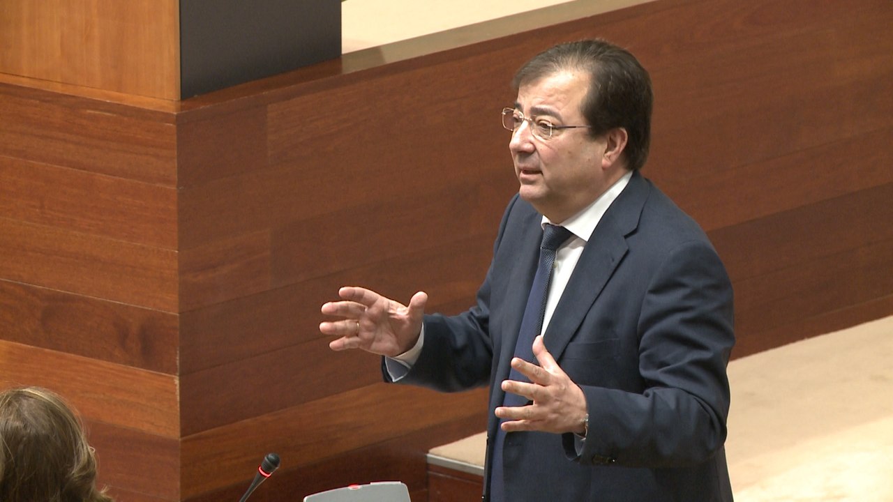 Vara aboga por "ir de la mano" los partidos para defender la PAC