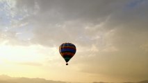 Hot-air ballon