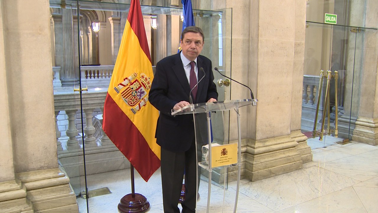 Luis Planas en rueda de prensa